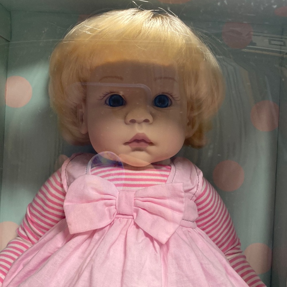 Lee Middleton Baby Doll Reva 1999 Madame Alexander